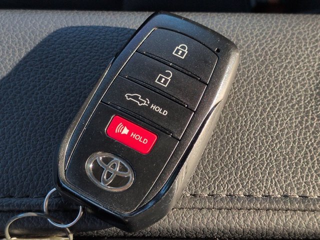 Used 2024 Toyota Tundra SR5 w/ SR5 Convenience Package AWD/4WD image 26