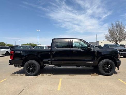 New 2026 Ford F250 Lariat AWD/4WD image 3