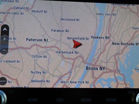 Used 2024 Mitsubishi Eclipse Cross SE image 30