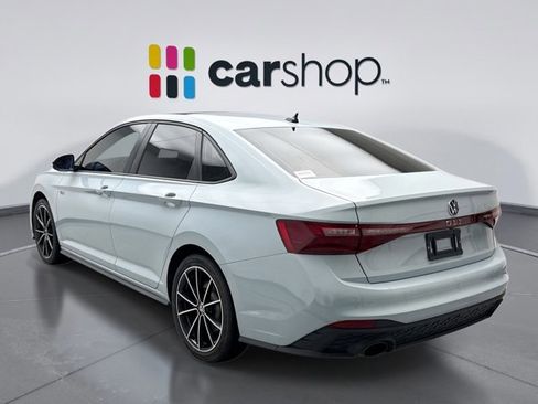 Used 2025 Volkswagen Jetta GLI Autobahn image 3