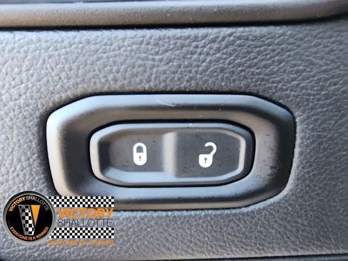 Certified 2023 Jeep Gladiator Overland image 33