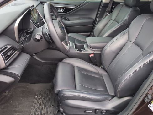 Used 2023 Subaru Outback Touring XT image 11