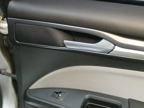 Used 2014 Ford Fusion S image 12