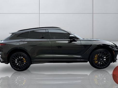 Used 2024 Aston Martin DBX 707 AWD/4WD image 8