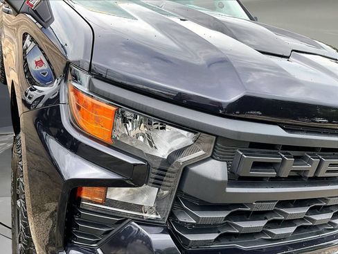 Used 2024 Chevrolet Silverado 1500 Custom Trail Boss AWD/4WD image 33
