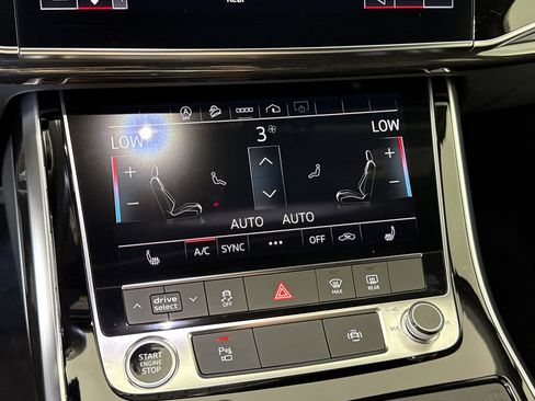 Used 2025 Audi Q7 2.0T Premium w/ Convenience Package AWD/4WD image 17