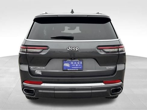 Used 2023 Jeep Grand Cherokee L Summit w/ Luxury Tech Group V image 4