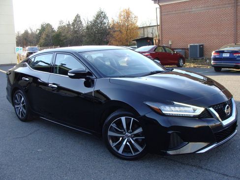 Used 2020 Nissan Maxima 3.5 SV w/ Floor Mat Group image 1
