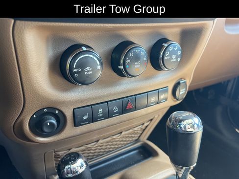 Used 2011 Jeep Wrangler Unlimited Rubicon w/ Dual Top Group image 7