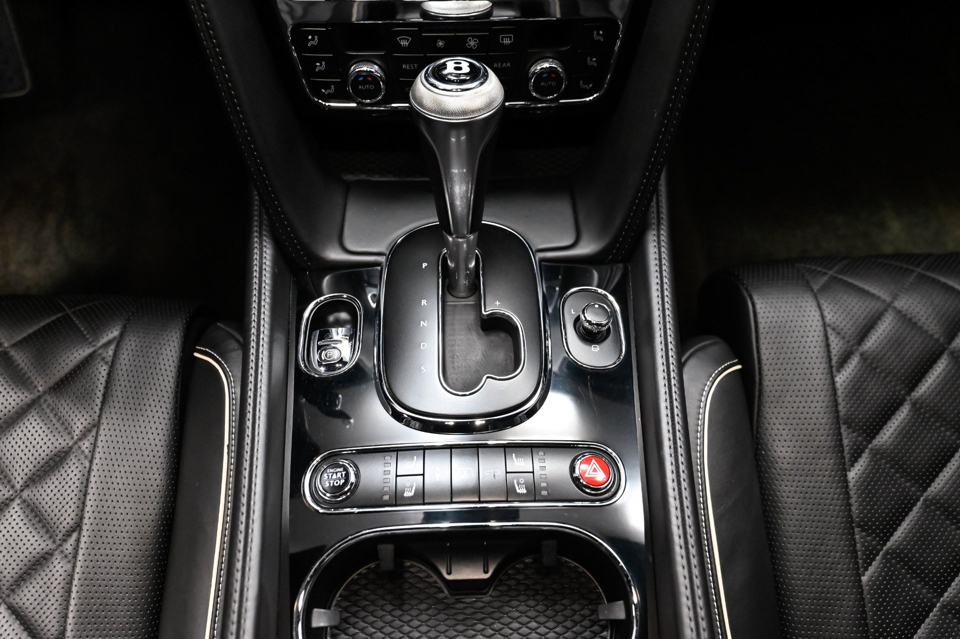 Used 2017 Bentley Flying Spur S V8 AWD/4WD image 43