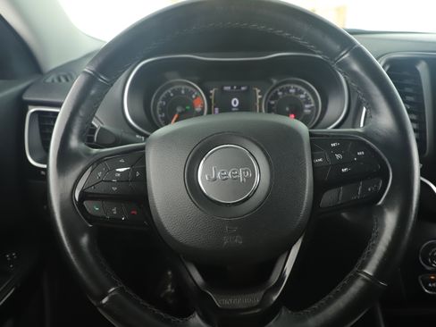 Certified 2019 Jeep Cherokee Latitude Plus image 12