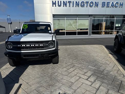Used 2025 Ford Bronco Big Bend w/ Black Diamond Package AWD/4WD image 24