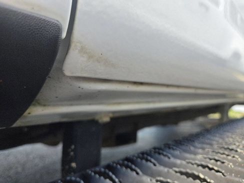 Used 2013 Ford F150 XL w/ Mid Equipment Group AWD/4WD image 23