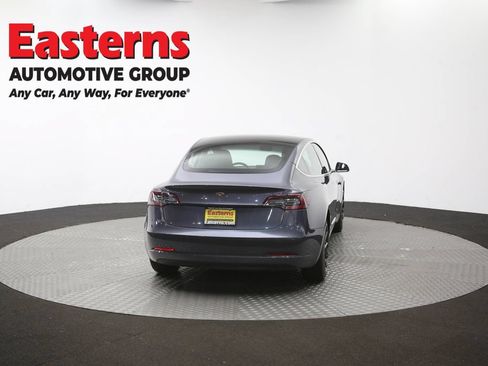 Used 2020 Tesla Model 3 Standard Range Plus RWD image 32