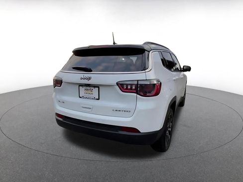Used 2025 Jeep Compass Limited image 14