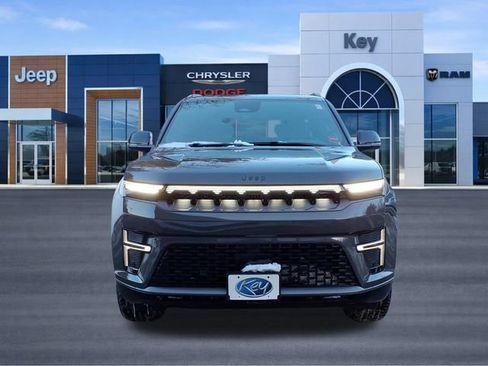 New 2026 Jeep Grand Wagoneer Limited w/ Premium Group II image 2