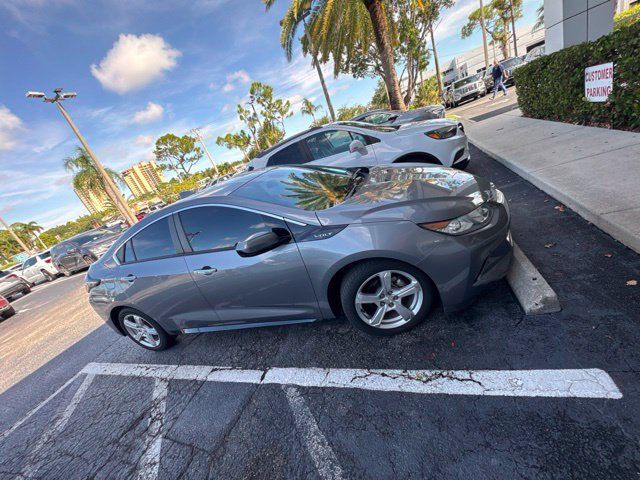 Used 2019 Chevrolet Volt LT w/ Power Convenience Package FWD image 2