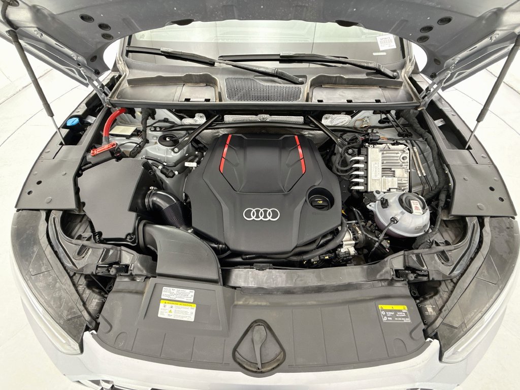 Certified 2023 Audi SQ5 Premium Plus w/ Premium Plus Package AWD/4WD image 28