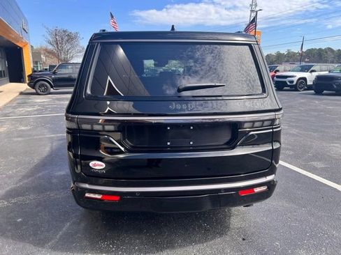 New 2026 Jeep Grand Wagoneer Limited image 23