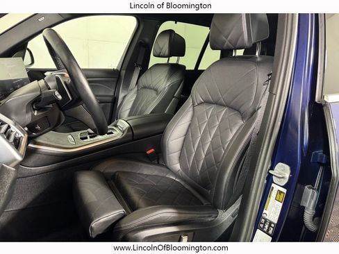 Used 2025 BMW X5 xDrive40i AWD/4WD image 15