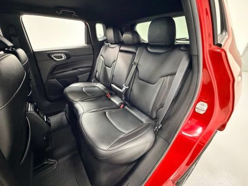 Used 2022 Jeep Compass Limited AWD/4WD image 25