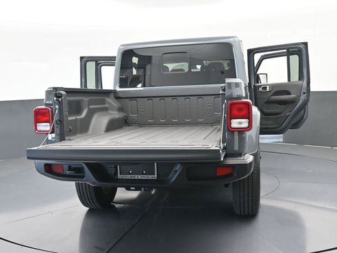 New 2026 Jeep Gladiator Sport image 66