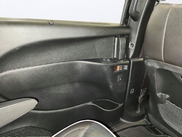 Used 2025 Chrysler Pacifica Limited FWD image 27