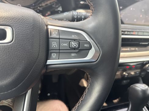 Used 2022 Jeep Compass Limited AWD/4WD image 20