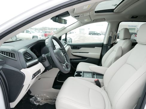 New 2026 Honda Odyssey EX-L image 5