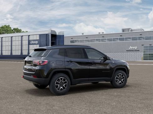 New 2026 Jeep Compass Trailhawk AWD/4WD image 4