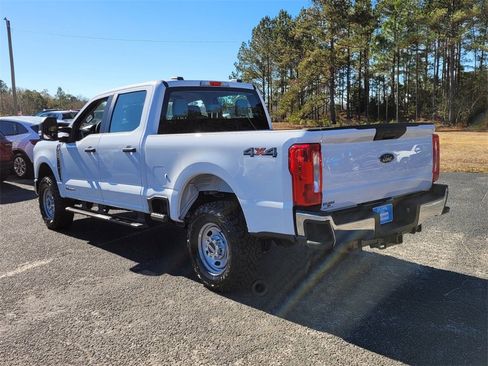 New 2026 Ford F250 XL w/ XL Off-Road Package image 9