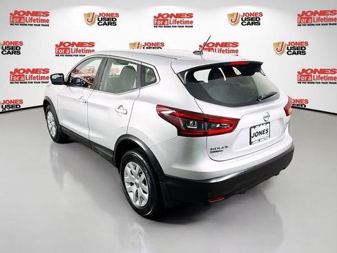Certified 2020 Nissan Rogue Sport S image 2