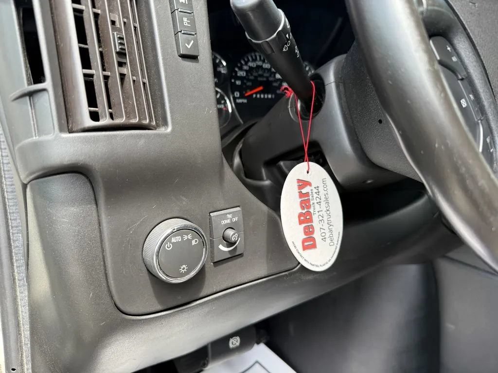 Used 2021 Chevrolet Express 3500 w/ Power Convenience Package RWD image 20