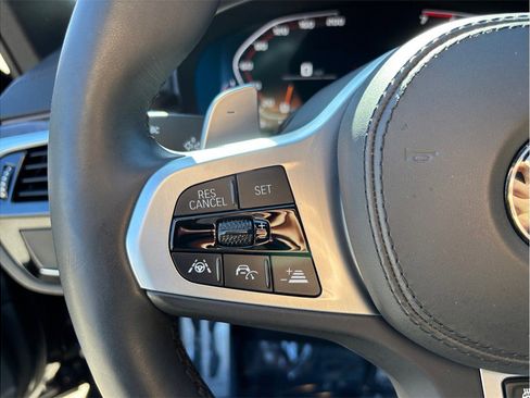 Used 2020 BMW M550i xDrive w/ Executive Package image 31