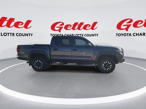 Used 2019 Toyota Tacoma TRD Off-Road image 9