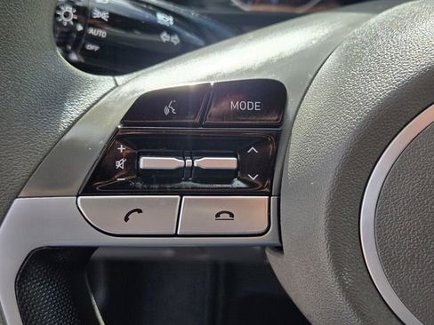 Used 2021 Hyundai Elantra SEL image 26