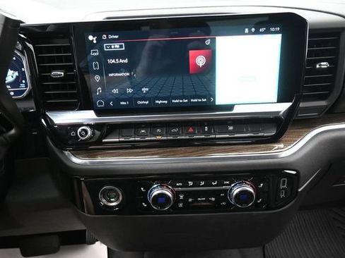 Used 2023 GMC Sierra 1500 Elevation AWD/4WD image 10