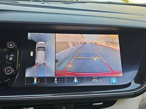 Used 2021 Buick Envision Essence w/ Technology Package I FWD image 26