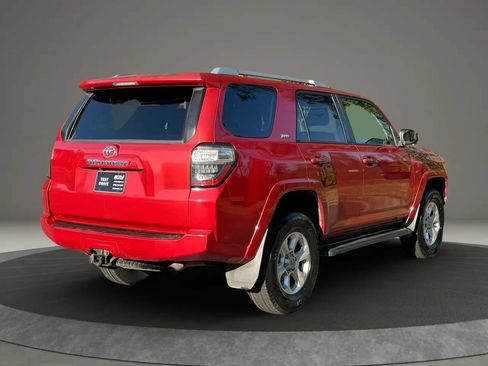 Used 2014 Toyota 4Runner SR5 AWD/4WD image 6