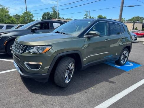 Used 2020 Jeep Compass Limited AWD/4WD image 2