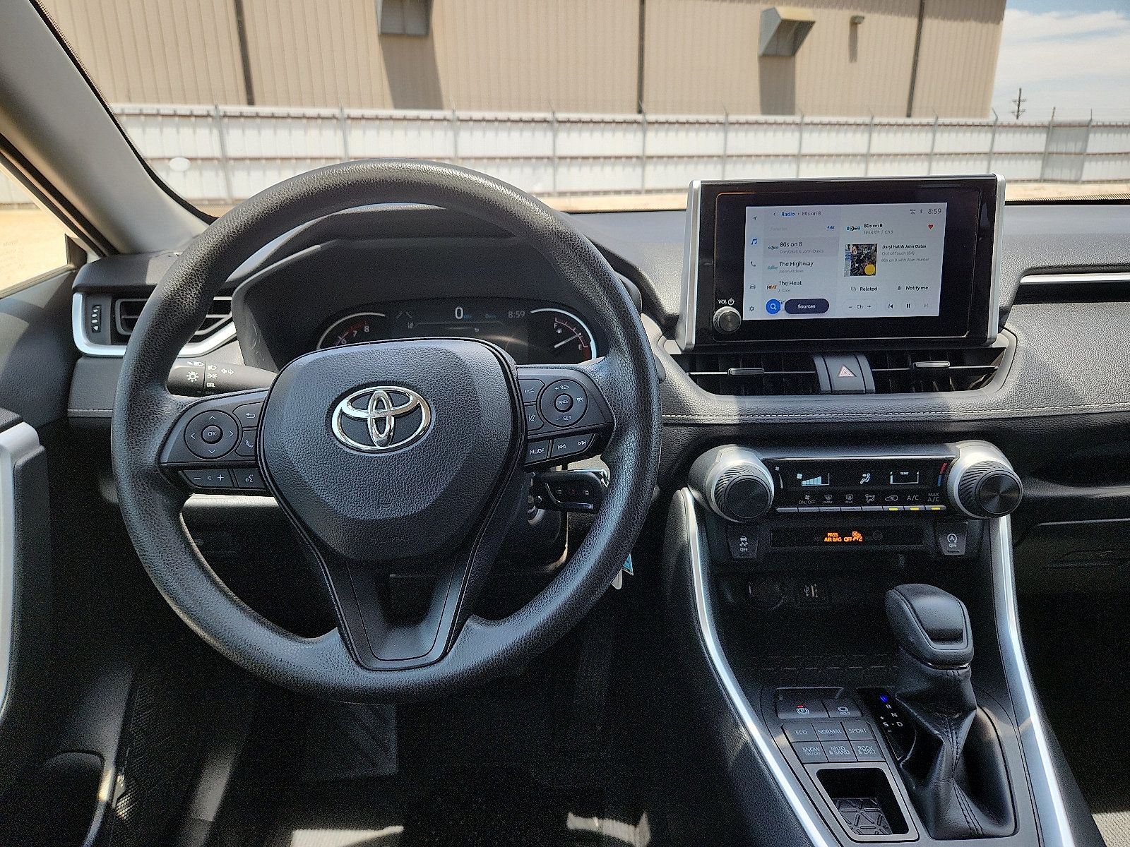 Used 2024 Toyota RAV4 LE AWD/4WD image 11