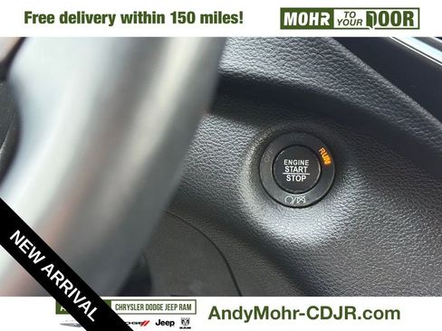 Used 2019 Jeep Cherokee Latitude Plus w/ Cold Weather Group image 18