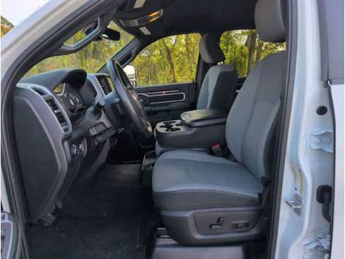 Used 2024 RAM 2500 Big Horn image 11