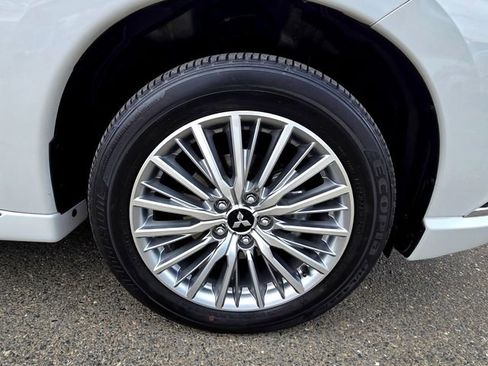 Used 2022 Mitsubishi Outlander SEL image 26