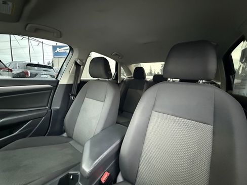 Used 2019 Volkswagen Jetta S w/ Driver Assistance Package image 16