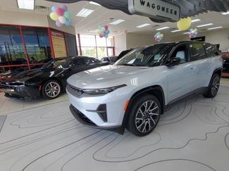 New 2025 Jeep Wagoneer S Limited AWD/4WD video 2