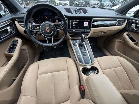Used 2019 Porsche Macan AWD/4WD image 15