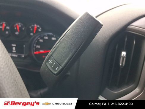 Certified 2020 Chevrolet Silverado 1500 Custom w/ Custom Value Package AWD/4WD image 17