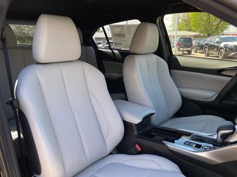 New 2026 Mitsubishi Eclipse Cross SEL AWD/4WD image 9