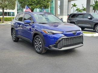 Used 2024 Toyota Corolla Cross SE video 2